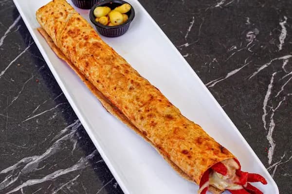 By Mehti Özel Soslu Döner - Dönerci - İstanbul Arnavutköy