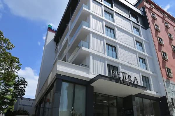 Petra Hotel Trabzon - Otel - Trabzon Akçaabat