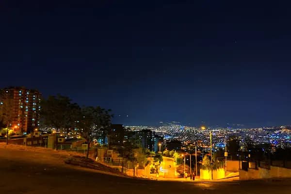Toki Uzundere Konutları - Konut Sitesi - İzmir Balçova