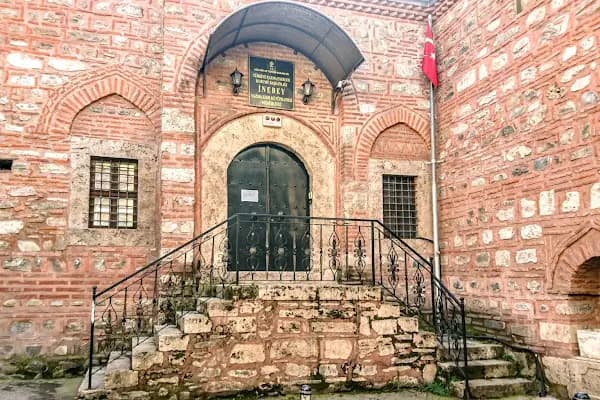 Bursa Yazma ve Eski Basma Eserler Kütüphanesi - Kütüphane - Bursa Büyükorhan