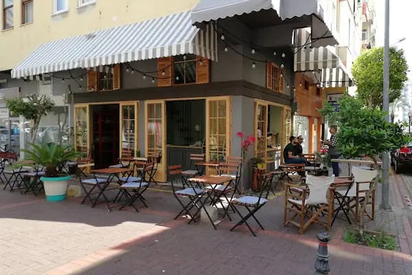 Forty Coffee &amp; Accessory - Kahve dükkanı - Antalya Gazipaşa