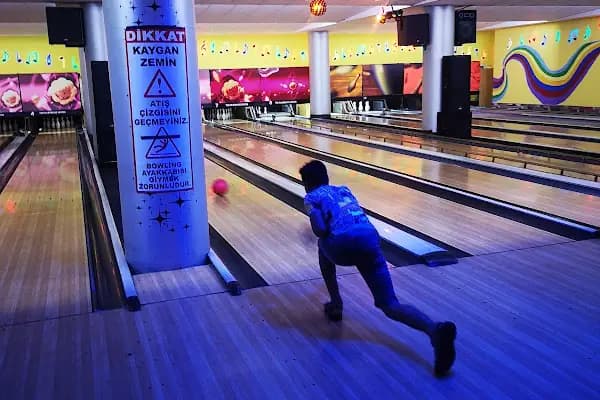 Tenpin Bowling Center - Bovling salonu - Antalya Kepez