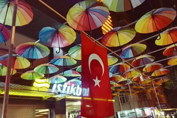 8d Sinema - Sinema Salonu - Adana Seyhan