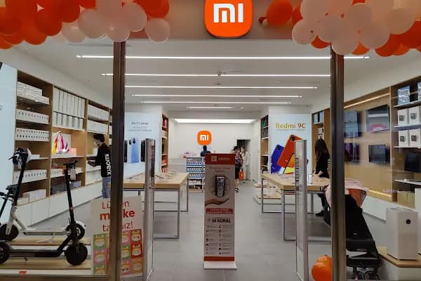 Mi Store Capacity - Elektronik eşya mağazası - İstanbul Küçükçekmece