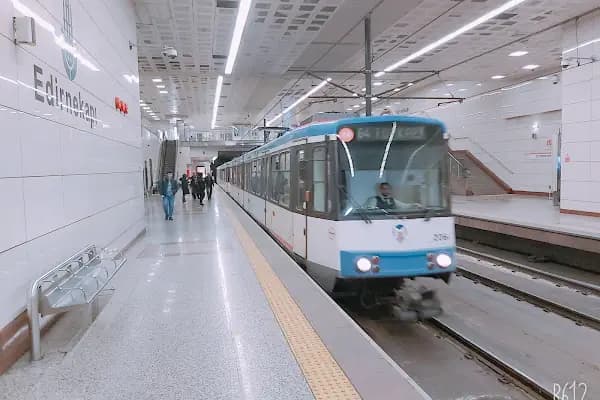 Edirnekapı Tramvay - Otobüs Durağı - İstanbul Bayrampaşa