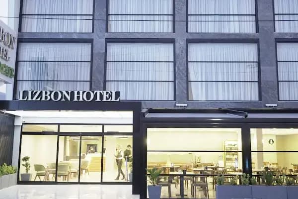 Lizbon Hotel - Otel - İzmir Aliağa