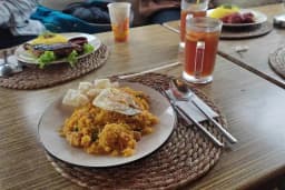 Menzara Restaurant &amp; Cafe
