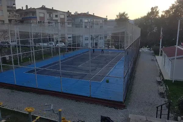 Karabağlar Belediyesi Basın Sitesi Tenis Kortu - Tenis Kortu - İzmir Buca