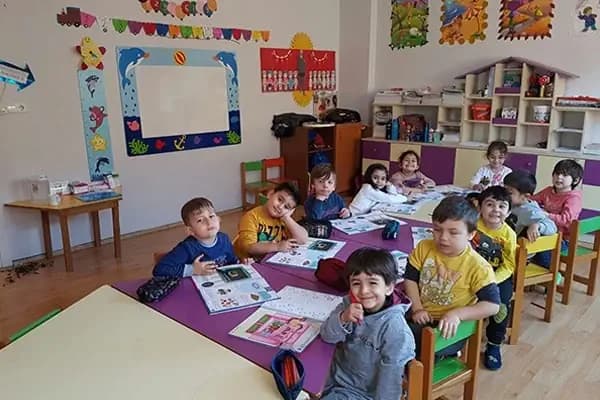 Atlıkarınca Kreş ve Gündüz Bakımevi - Anaokulu - Sakarya Arifiye