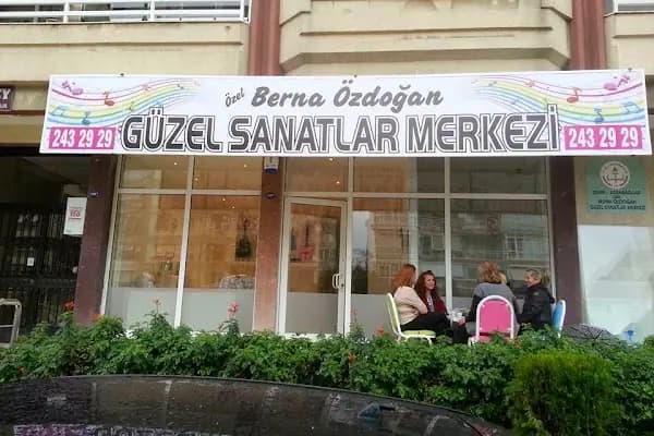 Berna Özdoğan Sanat Akademisi - Sanat Merkezi - İzmir Balçova