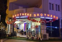 Brothers Pizza Lahmacun