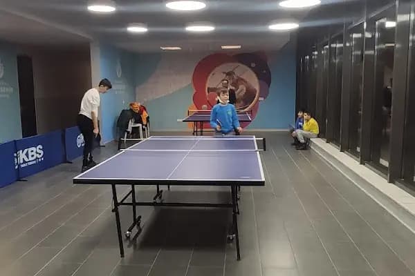 İstanbul Büyükşehir Belediyesi Bahçelievler Yüzme Havuzu - Halka Açık Yüzme Havuzu - İstanbul Avcılar