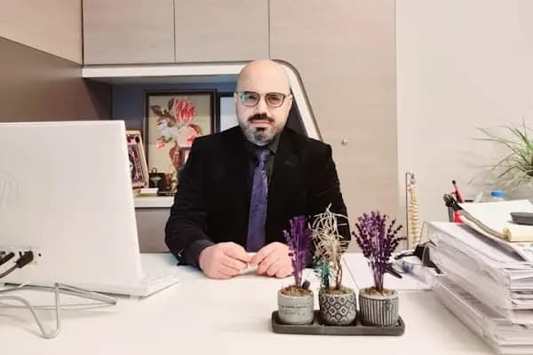 Prof. Dr. Çetin IŞIK - Ortopedi Ve Travmatoloji - Ortopedi Cerrahı - İstanbul Ataşehir