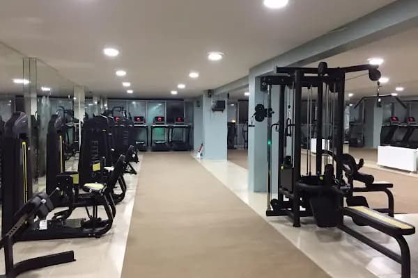 BEŞİROĞLU BAYAN SPOR SALONU - Spor salonu - Kocaeli Derince