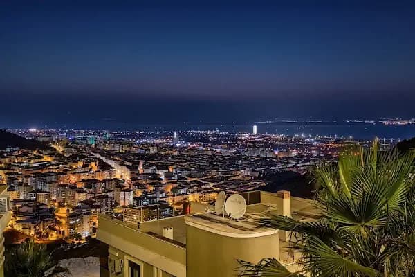 TERRA XVI SİTESİ - Güvenlikli Site - İzmir Bornova