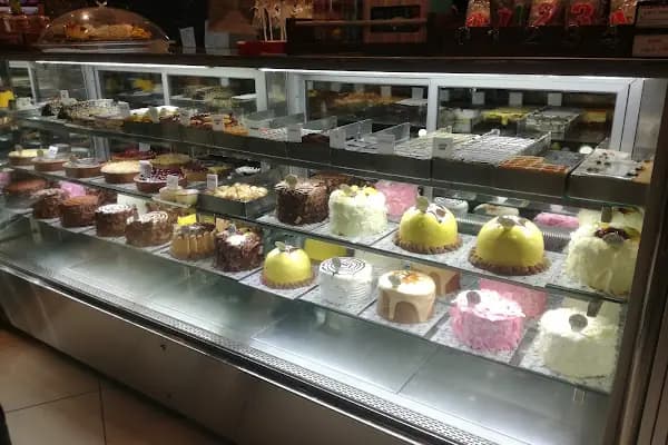 Reyhan - Pastane - İzmir Konak