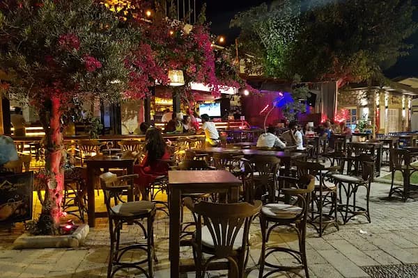 Side House Bar - Bar - Antalya Muratpaşa