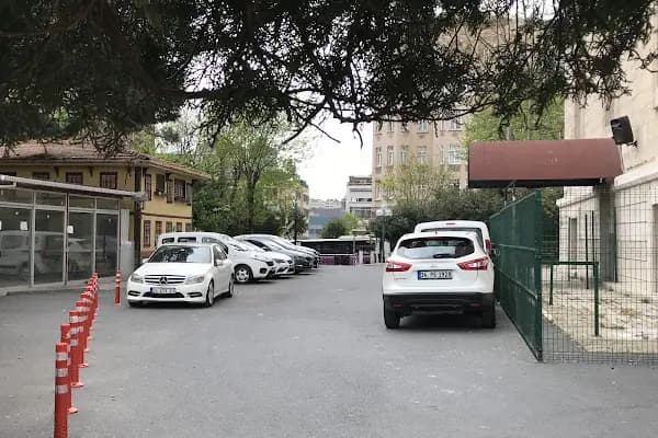 Çek Cumhuriyeti Başkonsolosluğu - Yabancı Ülke Konsolosluğu - İstanbul Şişli