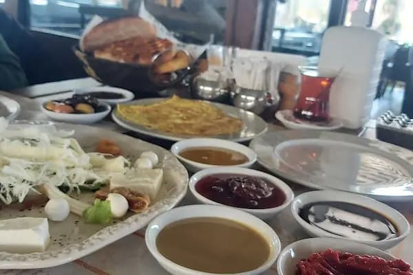 Arzen Dondurma - Doğal Gıda Satış Yeri - Erzurum Horasan