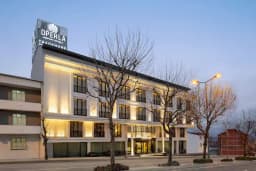 Trademark Collection By Wyndham Operla Airport Hotels
