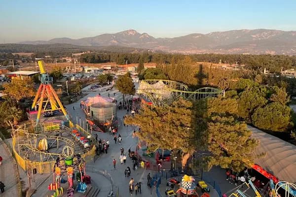 Crocus Lunapark Buca - Lunapark - İzmir Kemalpaşa