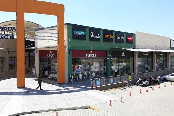 Novada Edremit AVM - Alışveriş merkezi - Balıkesir Karesi
