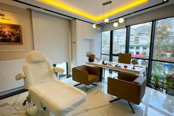 Dermatolog Dr. Pınar Koç - Dermatolog - İstanbul Adalar