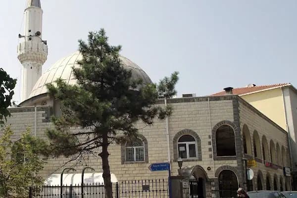 Yenisahra Merkez Camii - Cami - İstanbul Ataşehir