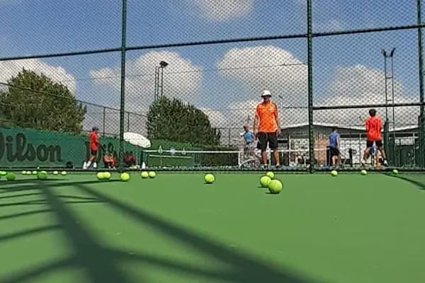 Sakarya Tenis Akademisi Spor Kompleksi - Spor Okulu - Sakarya Serdivan