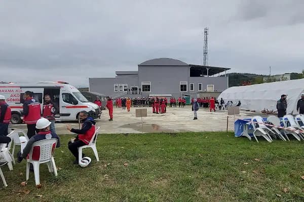 T.C. Sağlık Bakanlığı İstanbul Sağlık Müdürlüğü İl Ambulans Servisi Başhekimliği Kartal 9 No'lu Acil Yardım İstasyonu - Ambulans Hizmeti - Yalova Yalova Merkez