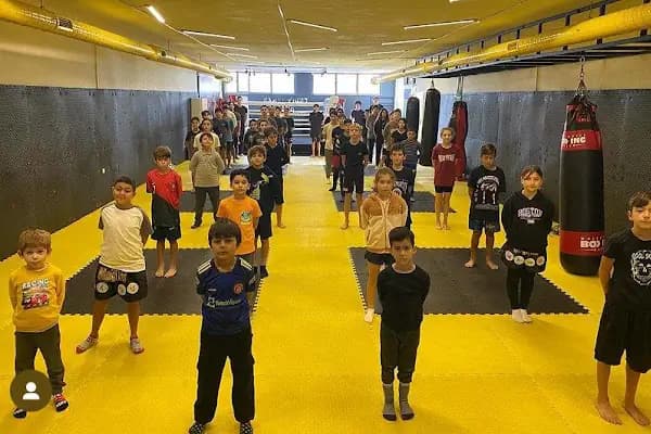 KARLI Fight Club - Kick Boks - Muaythai - Boks - Spor salonu - Muğla Dalaman