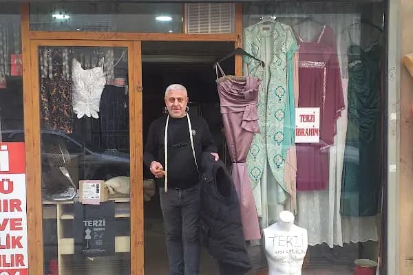 ŞIRİNYER TERZİ İBRAHİM AĞBABA - Terzi - İzmir Bornova