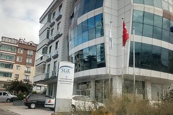 Akçaabat SGK Yeni Bina - Sağlık Hizmetleri Ofisi - Trabzon Yomra