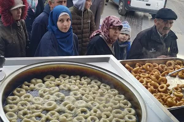 Gül Pastanesi - Pastane - İzmir Bayraklı