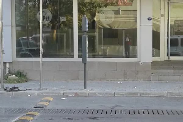 Ptt-fırat Şubesi - Postane - İzmir Buca