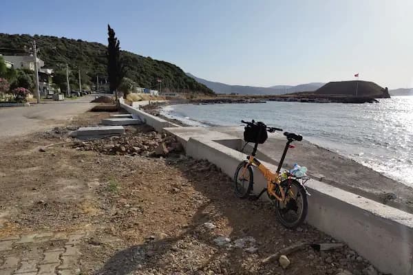 ÇAKMAKLI SAHİLİ - Yürüyüş Alanı - İzmir Karabağlar