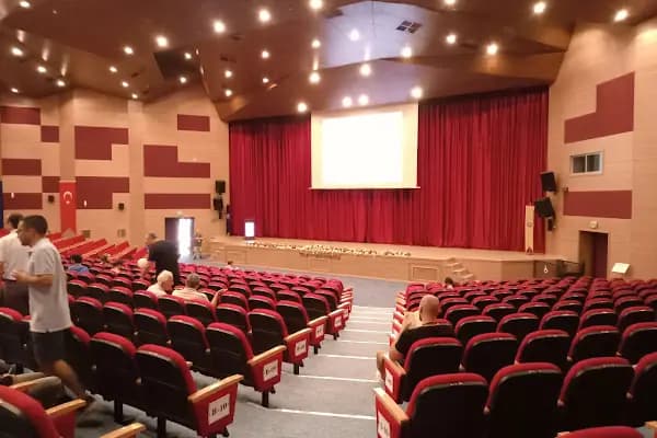 Trakya Üniversitesi Balkan Kongre Mer. - Konser salonu - Edirne İpsala