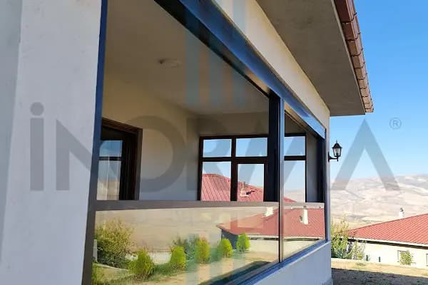 İnorma Yapı Sistemleri: Bioclimatic Pergola, Rolling Roof, Giyotin Cam, Zip Perde - Alüminyum Tedarikçisi - İstanbul Üsküdar