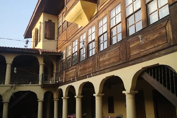 Kula İlçe Jandarma Komutanlığı - Askeri Üs - Manisa Yunusemre