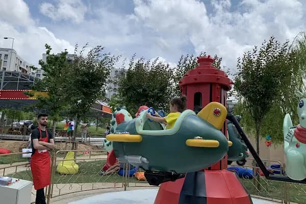Retro Lunapark Akasya - Lunapark - İstanbul Üsküdar