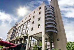 The Life Hotel &amp; Spa