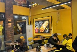 Maydonoz Döner Bayraklı Sevgi Yolu