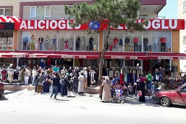 ALICIOĞLU AVM - Giyim mağazası - Kayseri Melikgazi