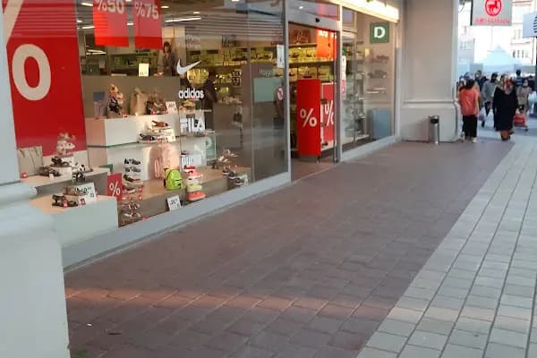 Deichmann - Ayakkabı mağazası - Bursa Gürsu