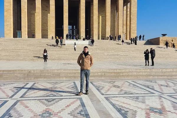 Representación Diplomática y Consular de El Salvador en Turkiye, con sede en Ankara. - Yabancı Ülke Konsolosluğu - Ankara Çankaya
