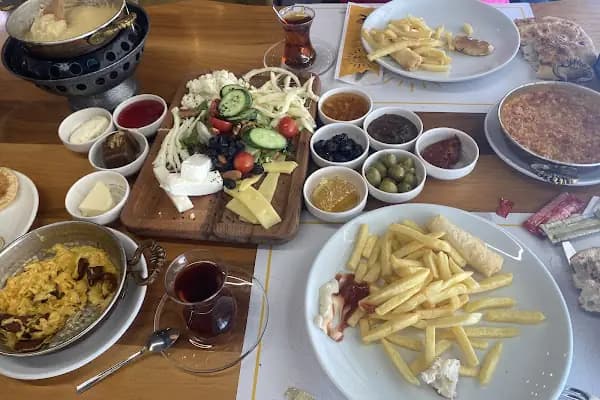 Köşk Gün Işığı - Restoran - Kayseri Melikgazi