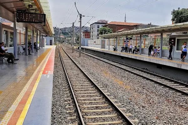 Kemer - Tren İstasyonu - İzmir Konak
