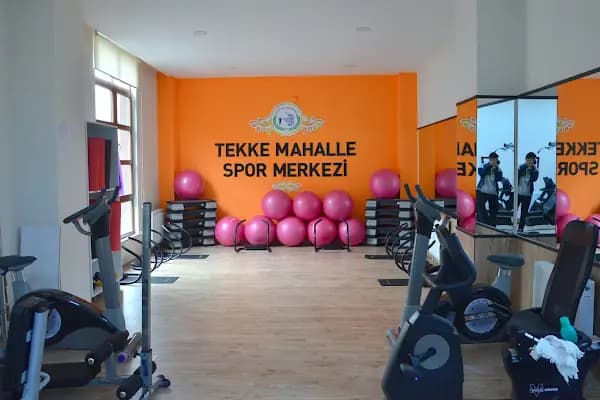 Bozüyük Belediyesi Tekke Mahalle Konaği Fitness Salonu - Spor salonu - Bilecik Bilecik Merkez