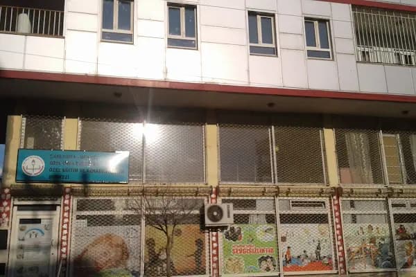 Özel Urfa Evrensel Özel Eğitim Ve Rehabilitasyon Merkezi - Rehabilitasyon Merkezi - Şanlıurfa Eyyübiye