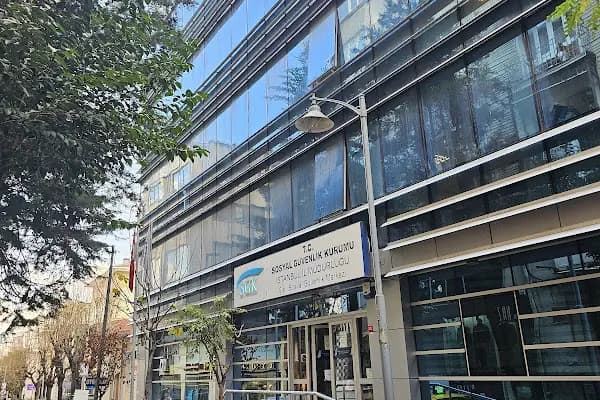T. C. Sosyal Güvenlik Kurumu İstanbul İl Müdürlüğü Şişli Sosyal Güvenlik Merkezi - Devlet Dairesi - İstanbul Şişli